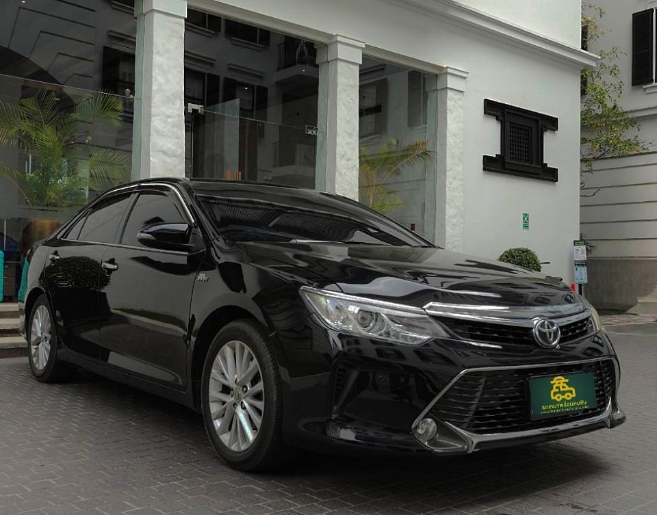 Toyota Camry ปี 2015-2018