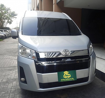 All New Toyota Commuter VAN VIP